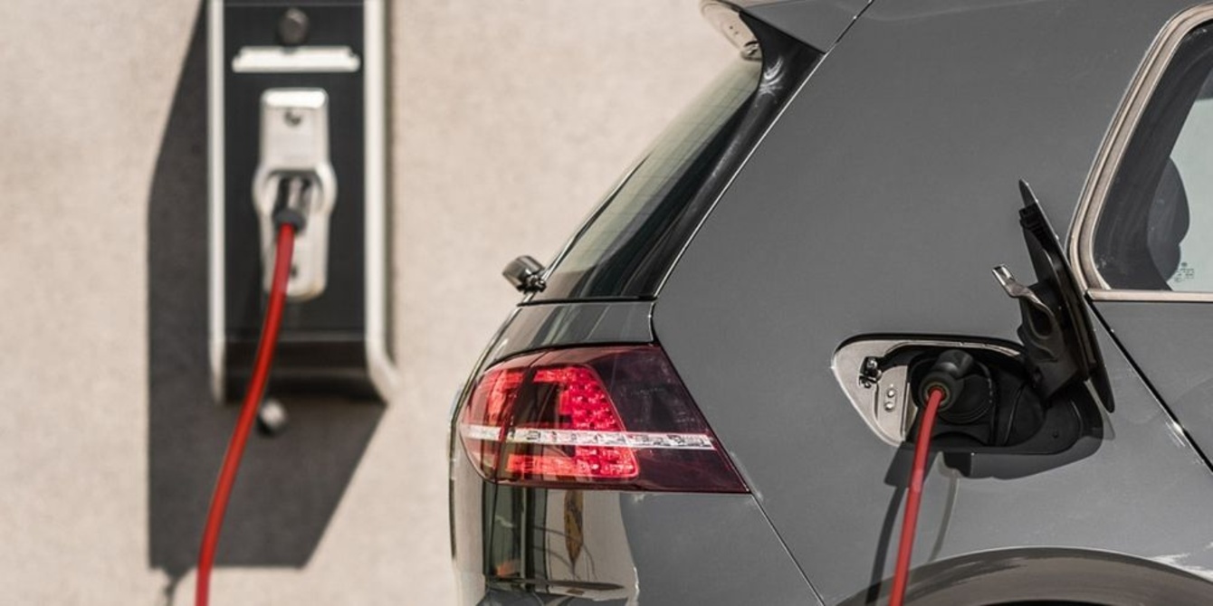 Schutz für E-Mobility bei Elektro Gläser in Neuburg an der Donau